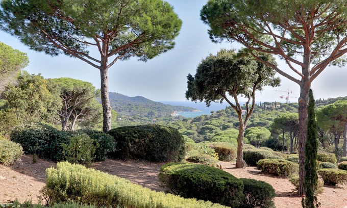 La Croix-Valmer House | PROMO A totally unspoilt corner of paradise on the Saint Tropez peninsula