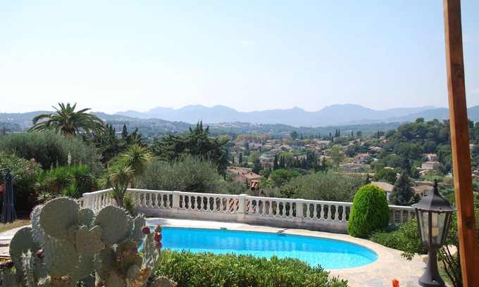 Mougins Villa | Provençale charming house