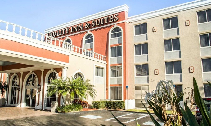 Southwest Orlando Hotel | Quality Inn & Suites Near the Theme Parks