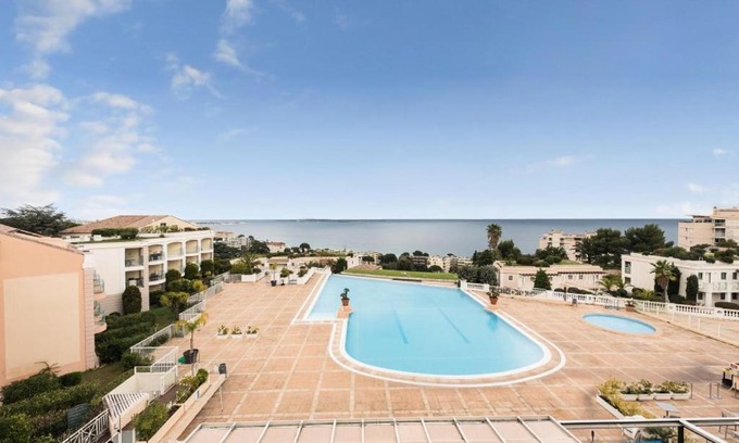 La Croix des Gardes Apartment | Résidence Cannes Villa Francia - Maeva Home - 2 pièces 5 Personnes - Confort 90