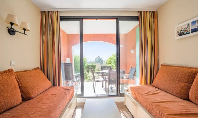 Les Restanques Apartment | Residence Les Parcs de Grimaud - maeva Home - 2 Room Apartment 4 People - Comfort