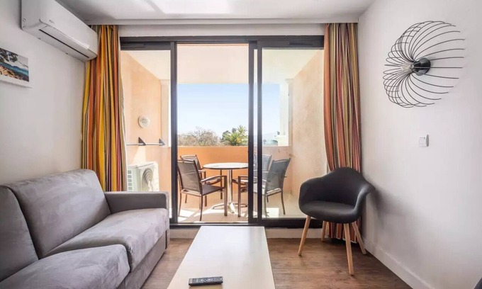 Les Restanques Apartment | Residence Les Parcs de Grimaud - maeva Home - Studio 4 People - Selection
