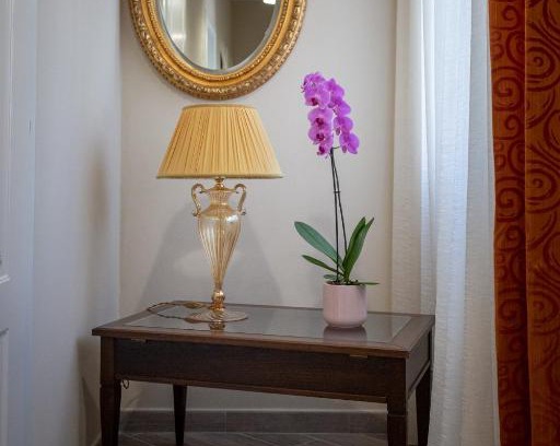 Livorno House | Saint Joseph