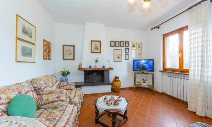 Lucca House | San Michele