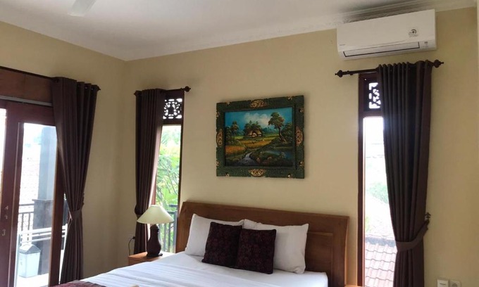 Ubud City-Centre House | Shindu Home Stay Room 8