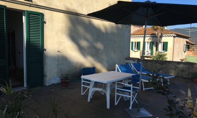 San Giovanni alla Vena Apartment | Spacious apartment in Vicopisano near Pisa