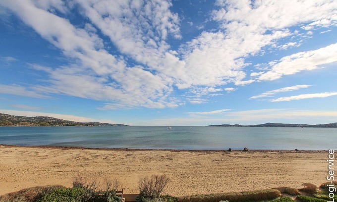 Port Grimaud Apartment | Studio flat with mezzanine on the beach