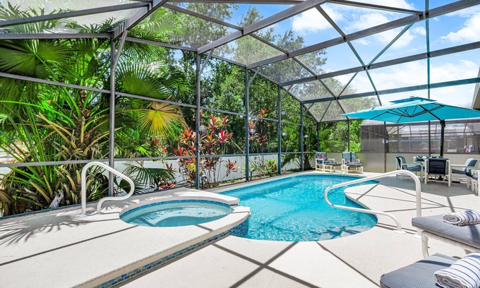 Bellavida House | Stunning Villa with Amazing Themed Game Room!
