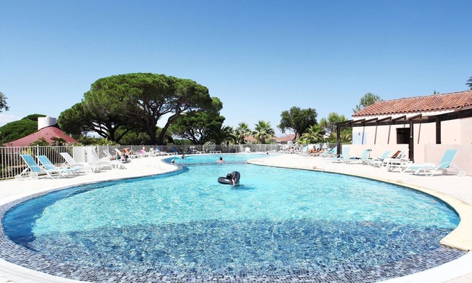 Frejus Condo | Super Endroit ! Bel Appartement équipé et au calme