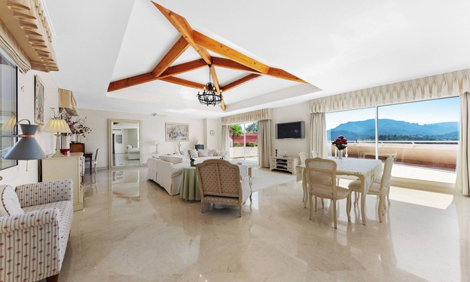 Mandelieu-La-Napoule Apartment | Superbe Appartement 3 Chambres Avec vue Panoramique