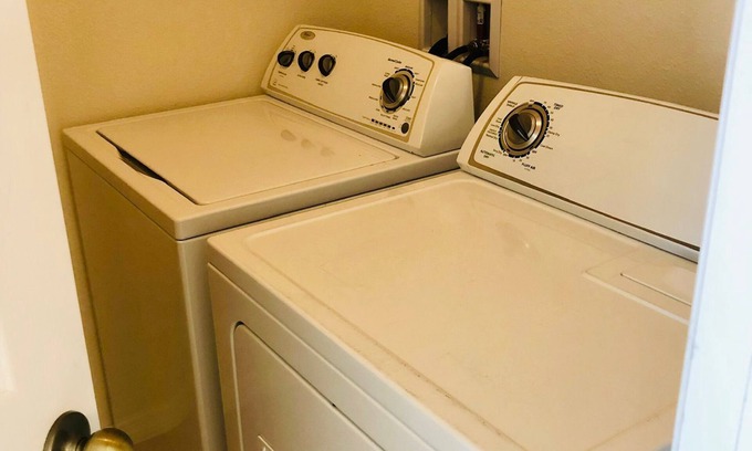 Bellavida House | Unique 3bd th 13 min to Disney.