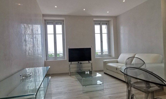 Cannes City Centre Apartment | urgent Cannes Palais des Festivals