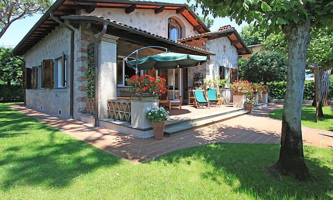 Forte dei Marmi House | Vacation home Andrea by Interhome
