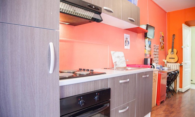 Jean-Medecin Hostel | Victoria House - Hostel