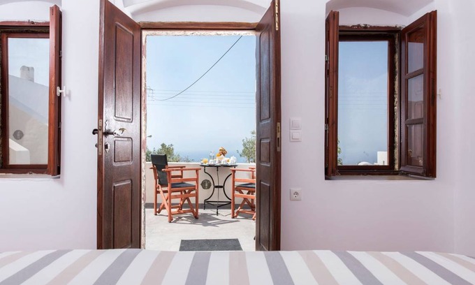 Pyrgos Villa | Villa ∙ 1 bedroom ∙ 3 guests