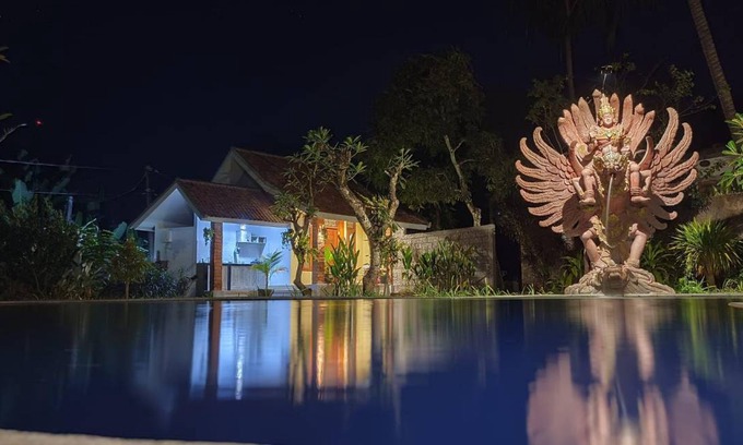 Tejakula Villa | Villa ∙ 4 bedrooms ∙ 8 guests