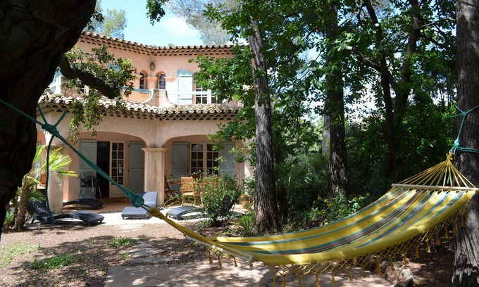 Valescure House | Villa 6 People Saint Raphaël 5 min drive from the Beach, 2 min Golf courses