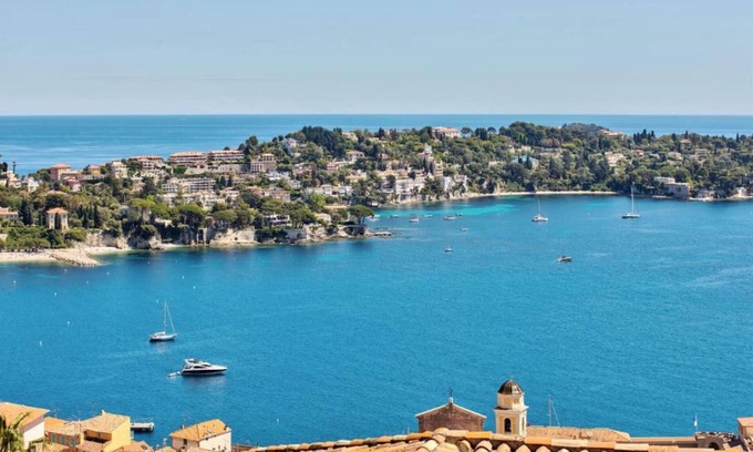 Villefranche-sur-Mer Villa | VILLA BELLE VUE VI4394 By Riviera Holiday Homes