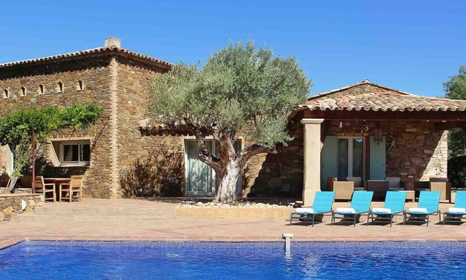 Plan-de-la-Tour Villa | Villa Joya: A Stunning, elegant villa in private grounds with heated pool