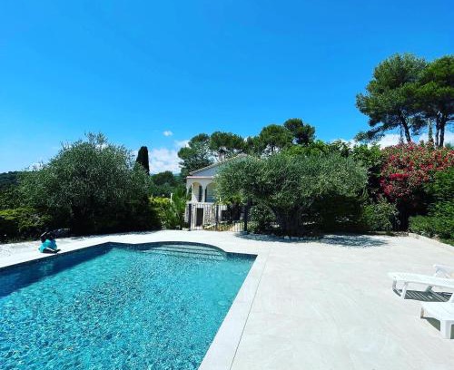 Le Collet Apartment | Villa La Carpenée