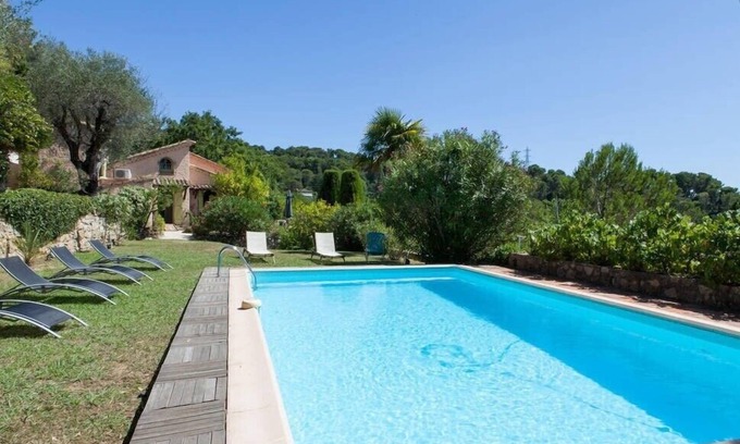 Mougins Villa | Villa La Mauvaise Herbe - Welkeys
