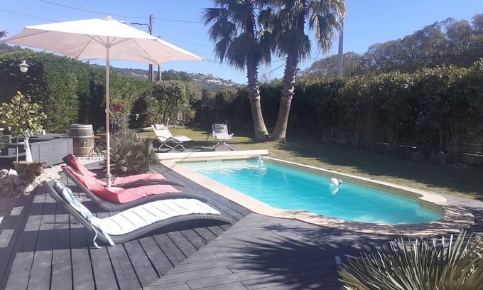 Eze House | Villa Les Palmiers, 15 minutes from Monaco, Nice and the seaside.