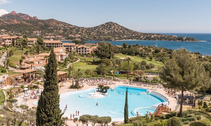 Cap Esterel Apartment | Village Cap Esterel - Panoramic sea and golf view - Apartment 6/7 people