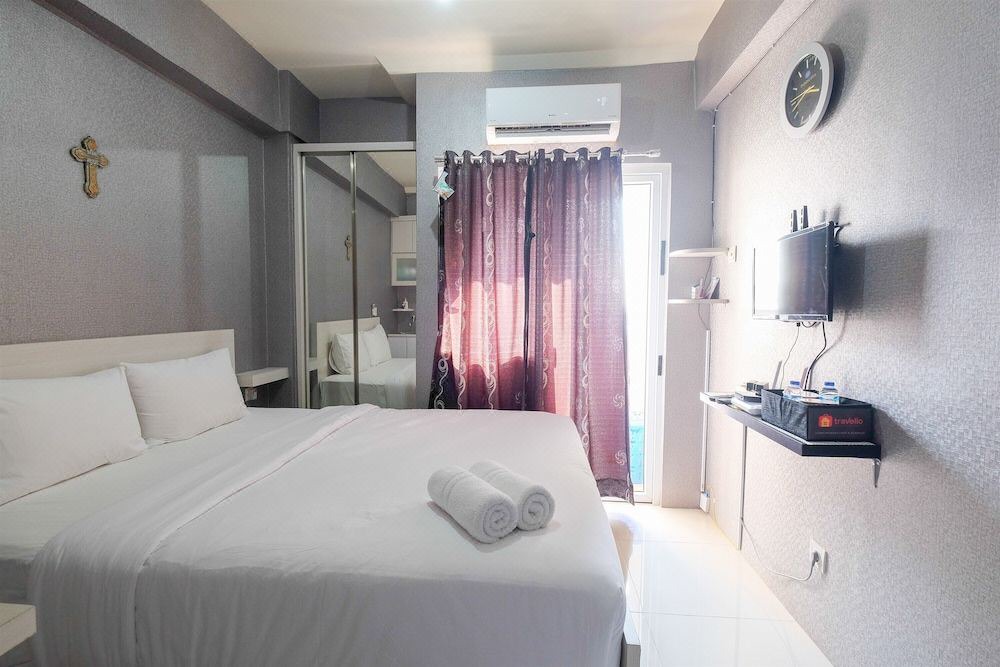 Rawasari Hotel | Mini Studio Green Pramuka Apartment