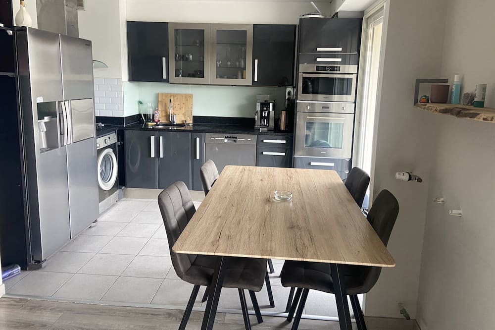 Saint Maurice Apartment | Bright T3 with balcony