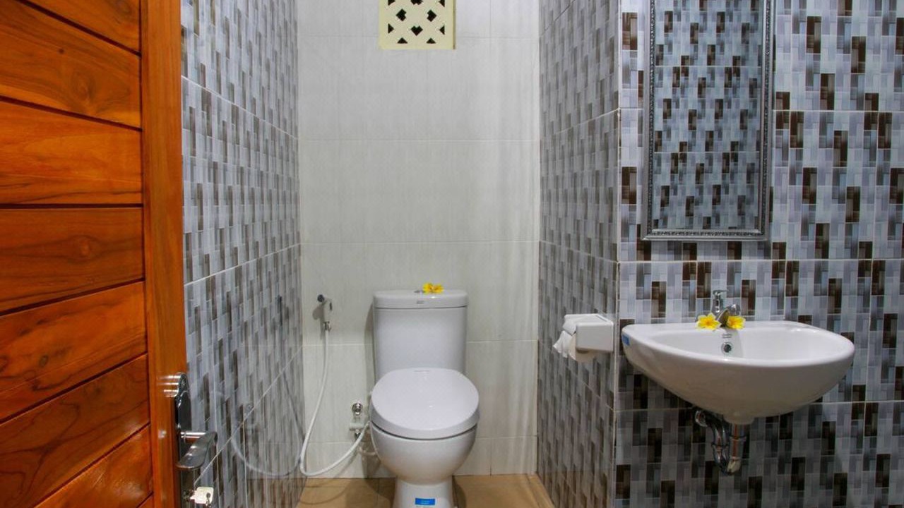 Photo of Bathroom in Jungut Batu