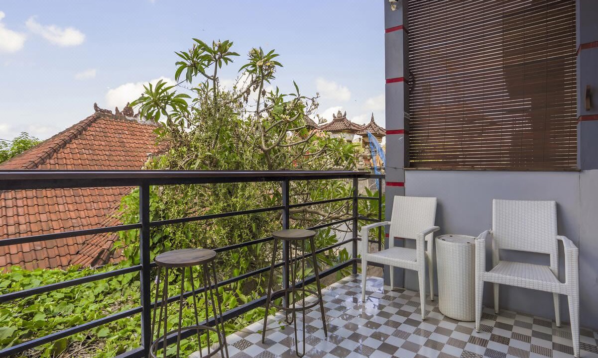 Photo of Patio Balcony in Padangsambian Klod
