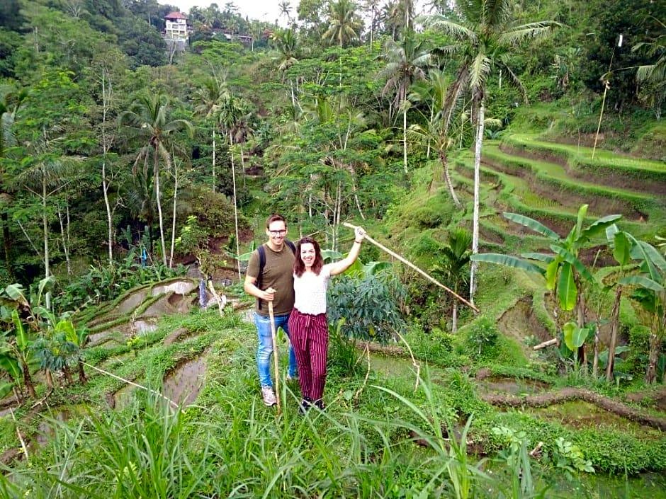 Photo of Human In Picture in Sebatu