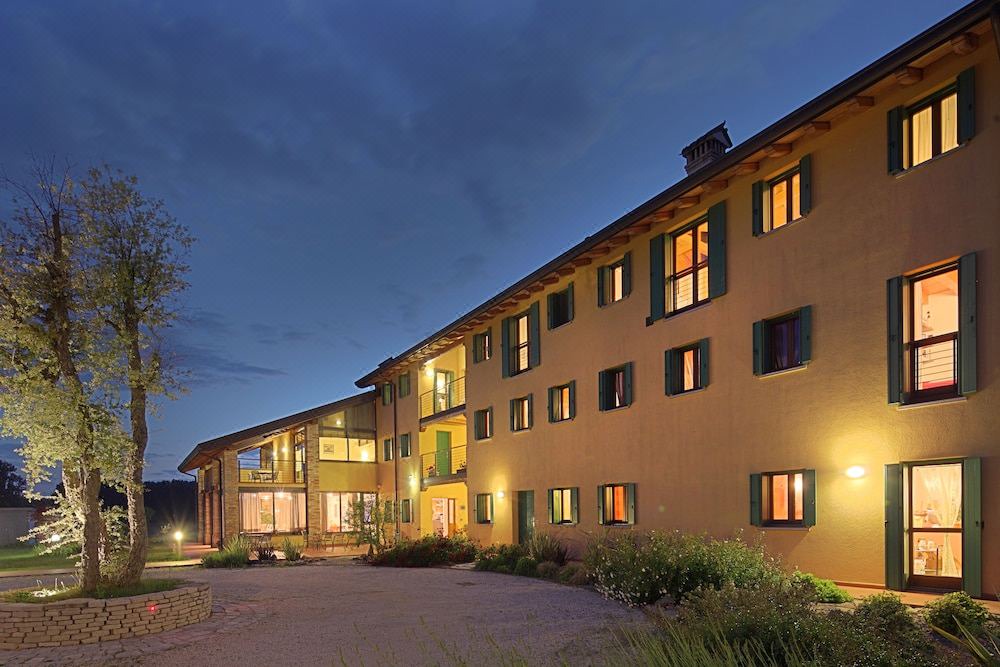 Photo of Buildings in Fraforeano