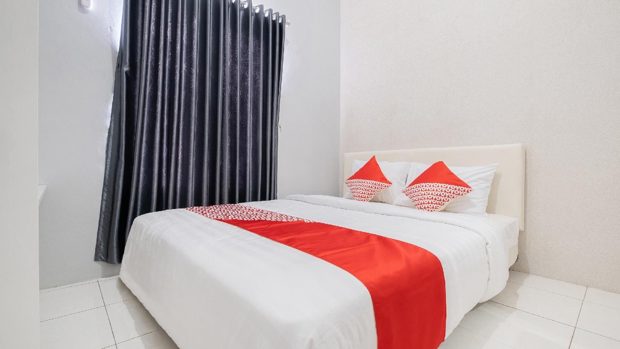 Photo of Bedroom in Mertoyudan