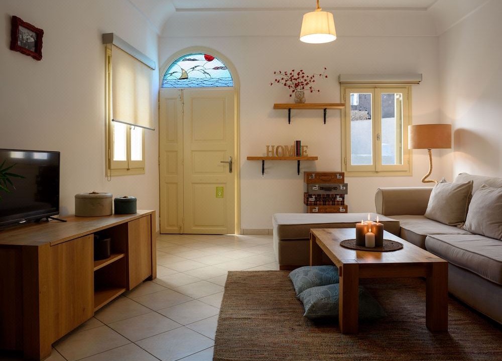 Photo of Livingroom in Fira