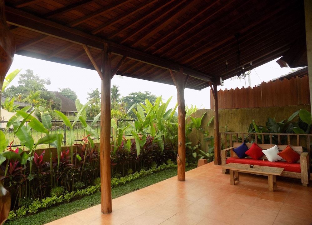 Photo of Patio Balcony in Sayan