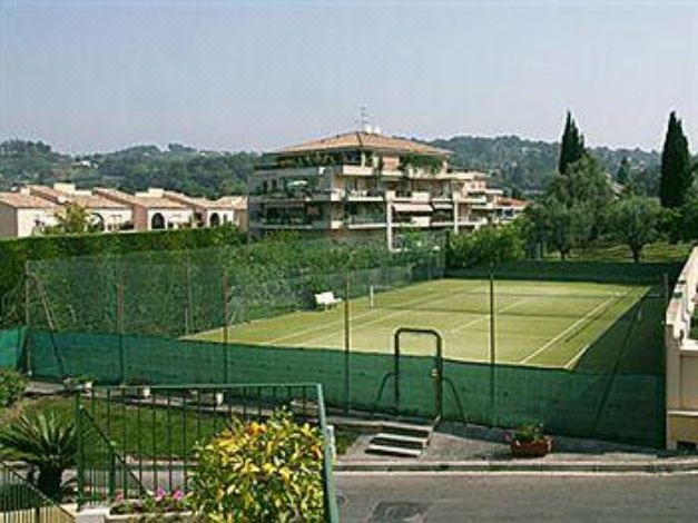 Photo of Others in Mougins