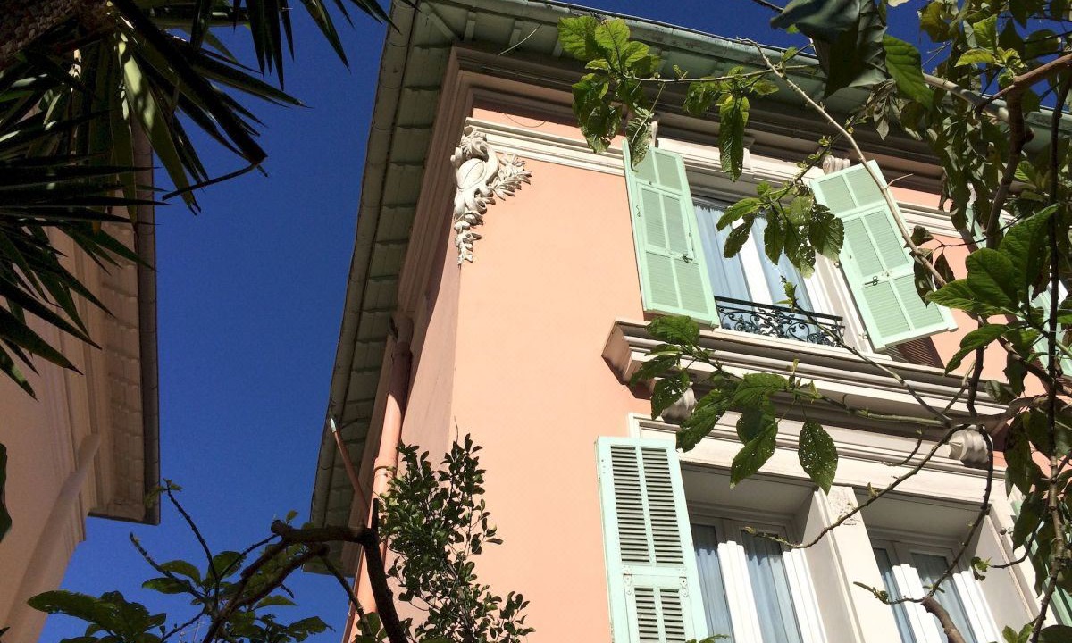 Photo of Buildings in Mantega