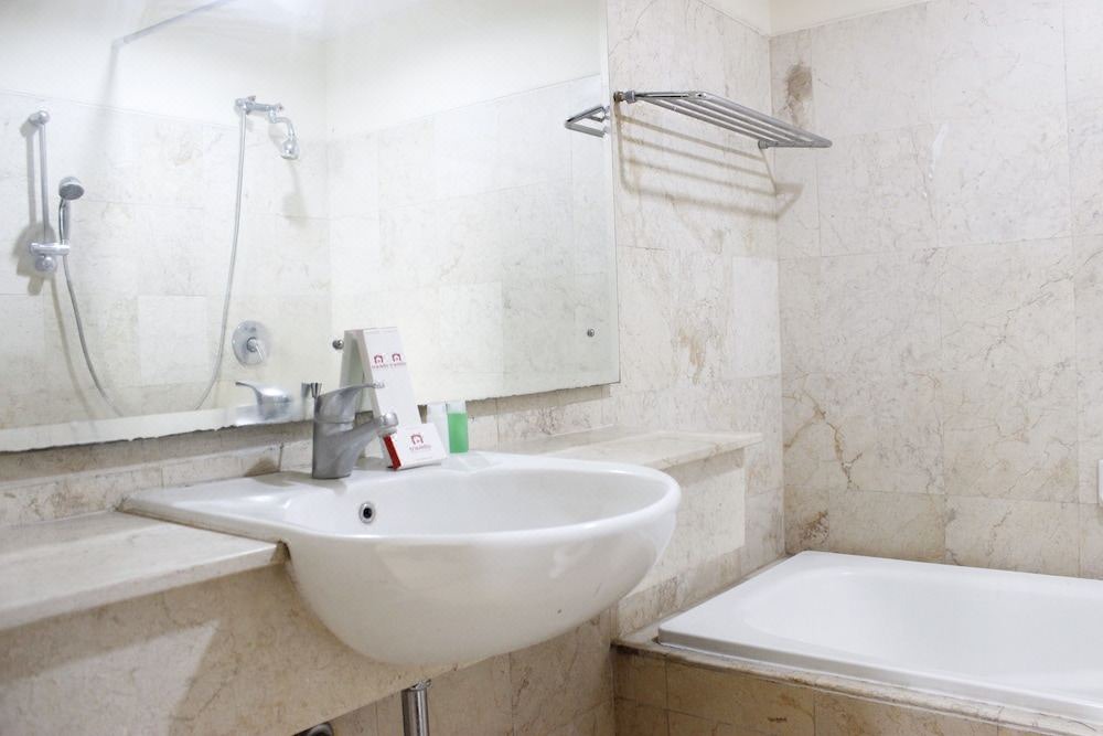 Photo of Bathroom in Braga