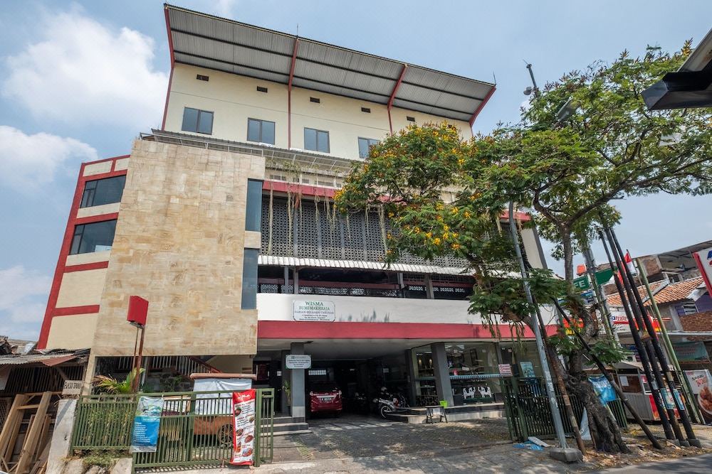 Photo of Buildings in Cigadung