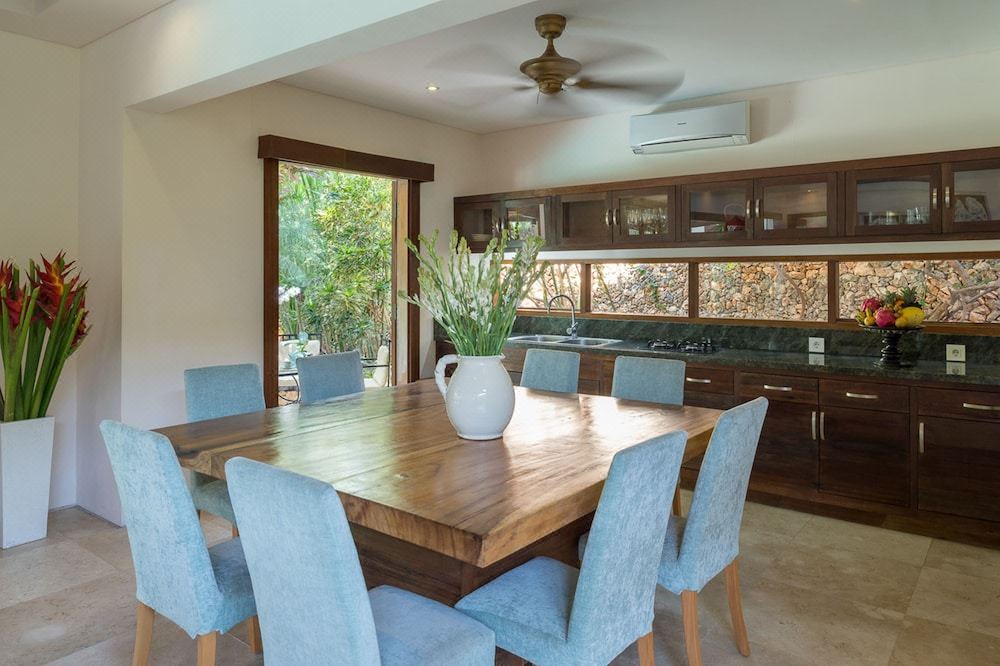 Photo of Livingroom in Sunset Road