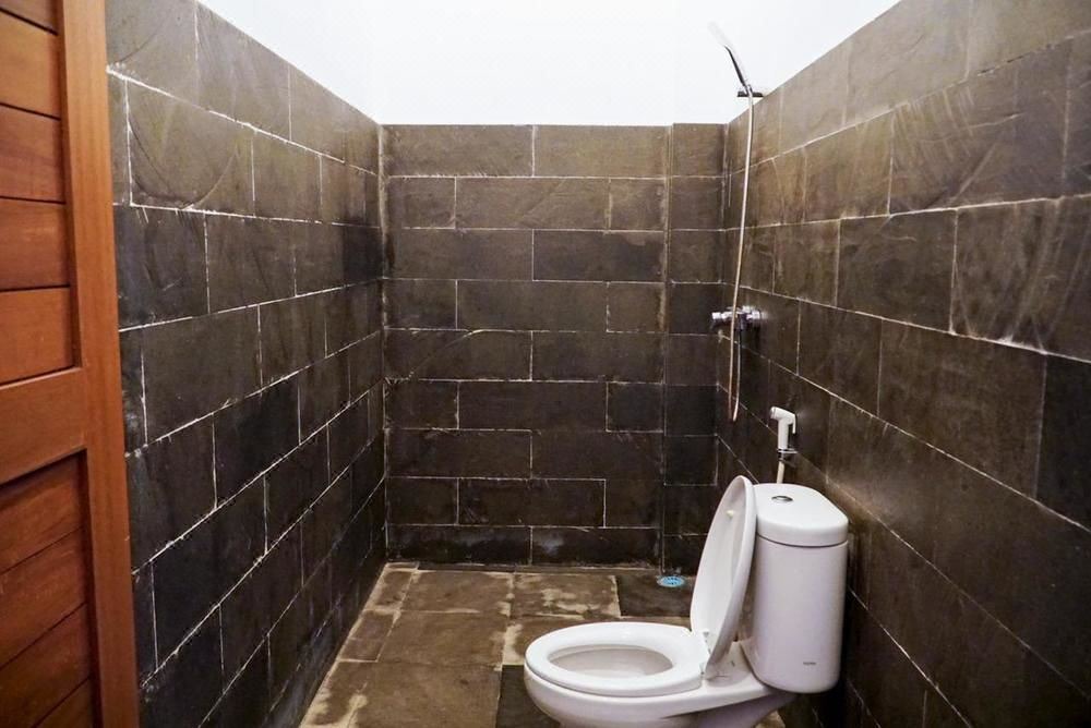 Photo of Bathroom in Babakan