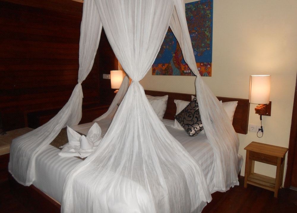Photo of Bedroom in Mushroom Bay