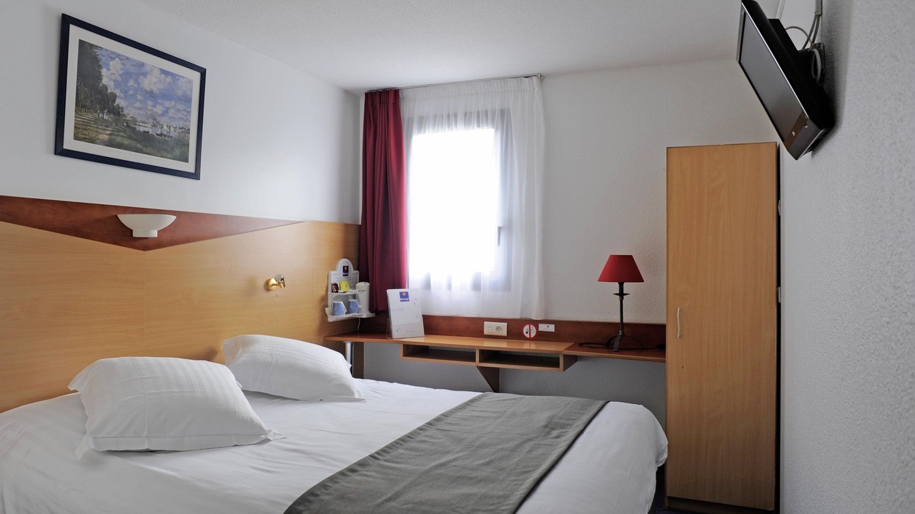 Photo of Bedroom in Saint-Isidore