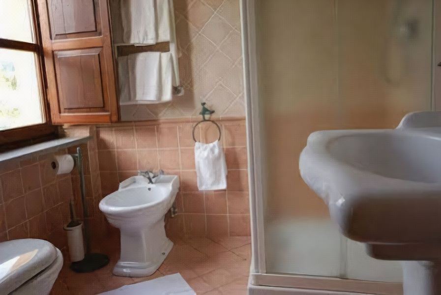 Photo of Bathroom in San Lorenzo a Vaccoli
