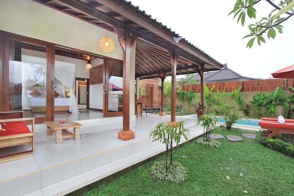 Photo of Patio Balcony in Sayan