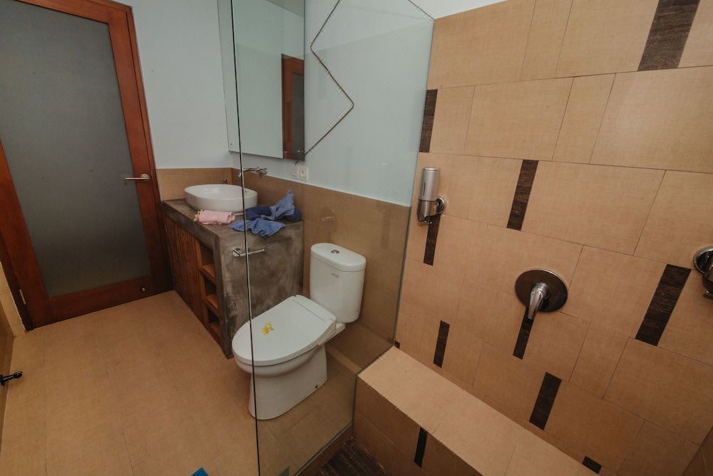 Photo of Bathroom in Cemagi