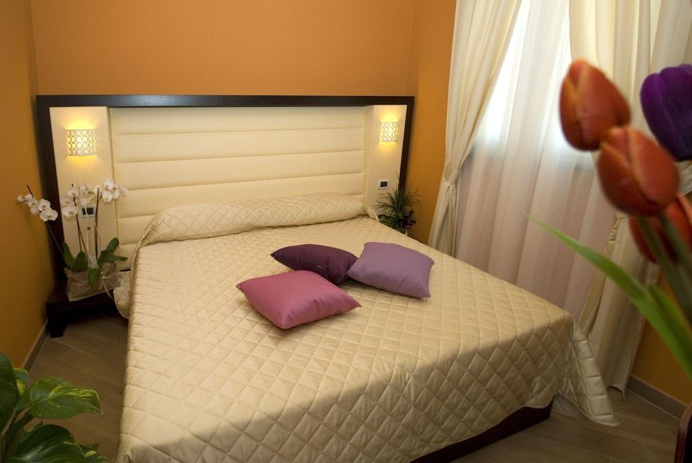 Photo of Bedroom in Rosignano Solvay