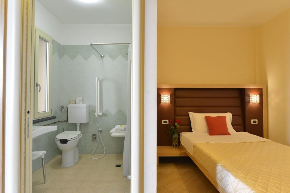 Photo of Bedroom in Rosignano Solvay