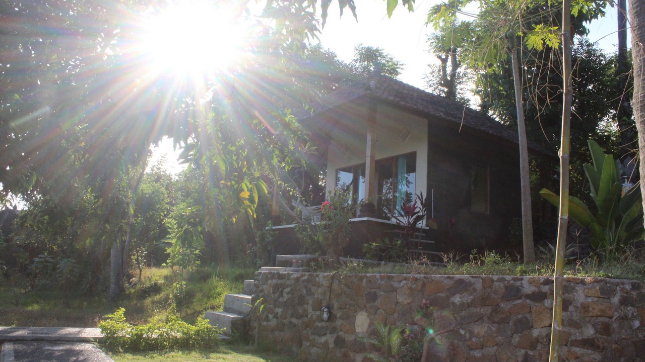 Photo of Buildings in Seraya